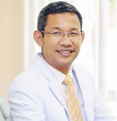 Dr.Kongsak Thiangtham, DVM